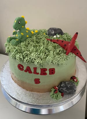 Dinosaur personalised cake
