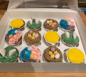 Fun Easter cupcakes